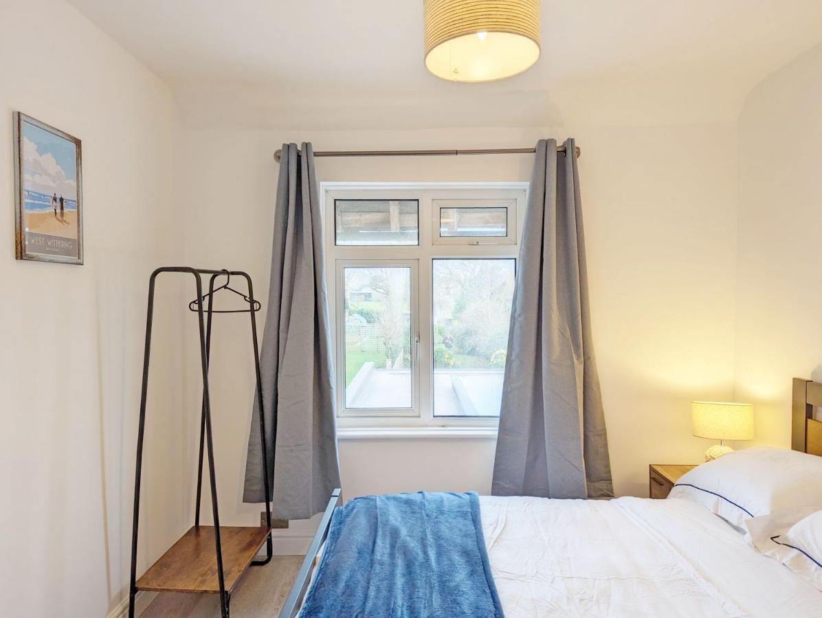 Malthouse Cottage West Wittering Exterior foto